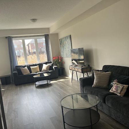 Luxury Town Close To Fairview Casino In Niagra Falls شلالات نياغارا المظهر الخارجي الصورة