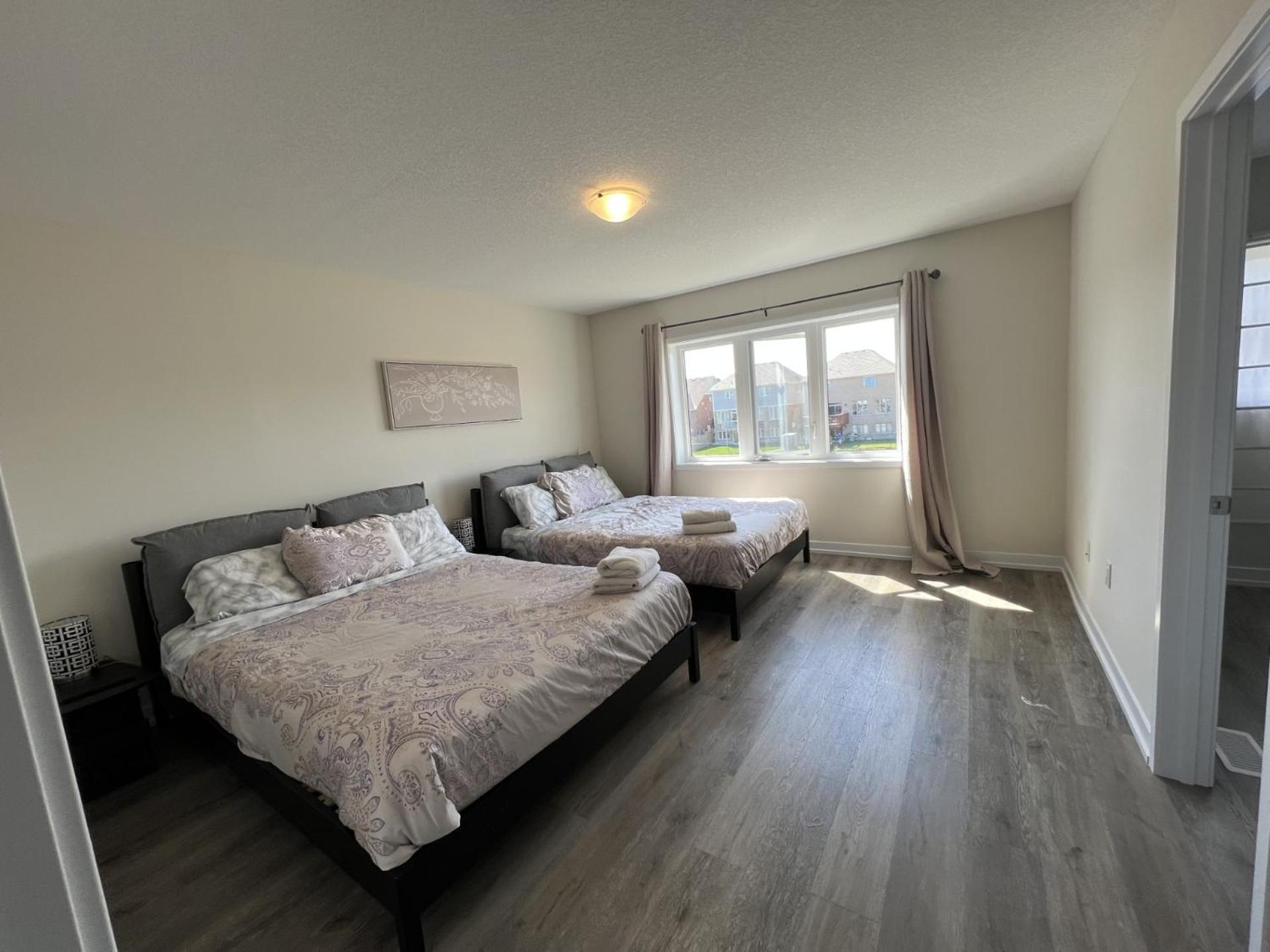 Luxury Town Close To Fairview Casino In Niagra Falls شلالات نياغارا المظهر الخارجي الصورة
